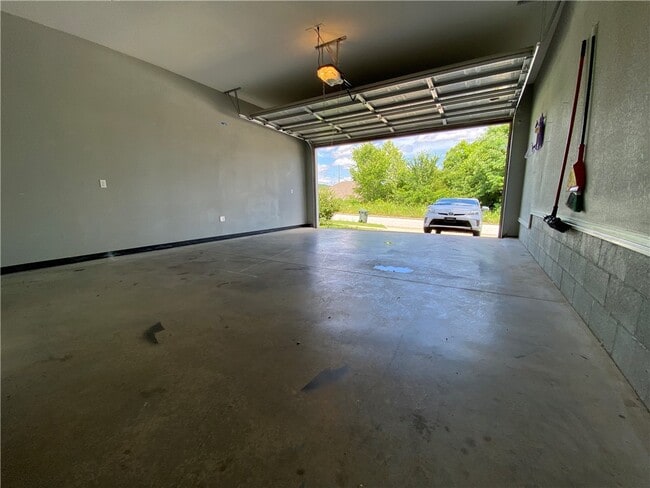 Photo - 133 S Pinyon Point