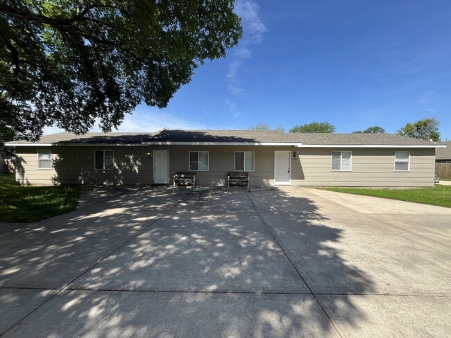 Photo - 2949 W Elm St Townhome