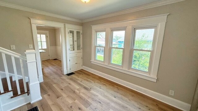 Photo - BATES HENDRICKS/GARFIELD PARK - 4 BR BEAUTIFULLY RENOVATED AVAILABLE NOW!