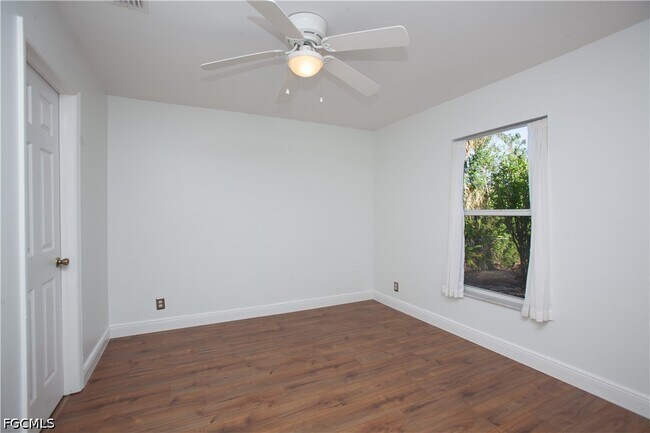 Photo - 2507 Embers Pkwy W
