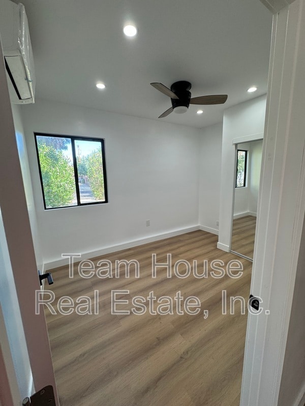 Photo - 7009 Comanche Ave