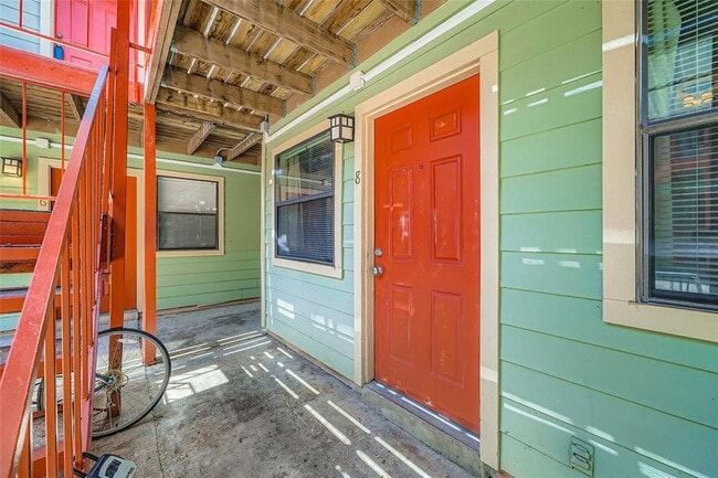Photo - 4405 Avenue A Unit 8