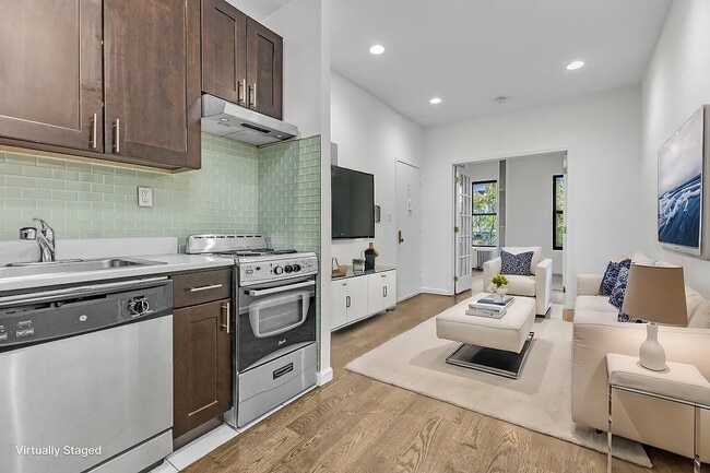 Photo - 32 Garnet St Unit 1L