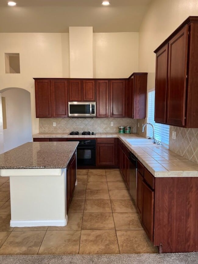 Photo - 13003 Lake Pueblo Way