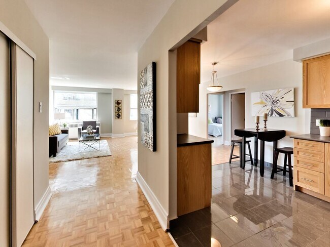 Photo - 680 Roselawn Avenue