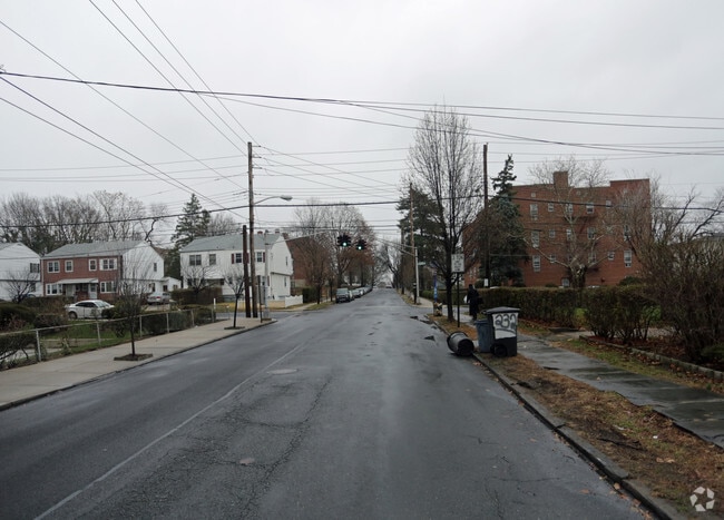 Photo - 240 E Prospect Ave