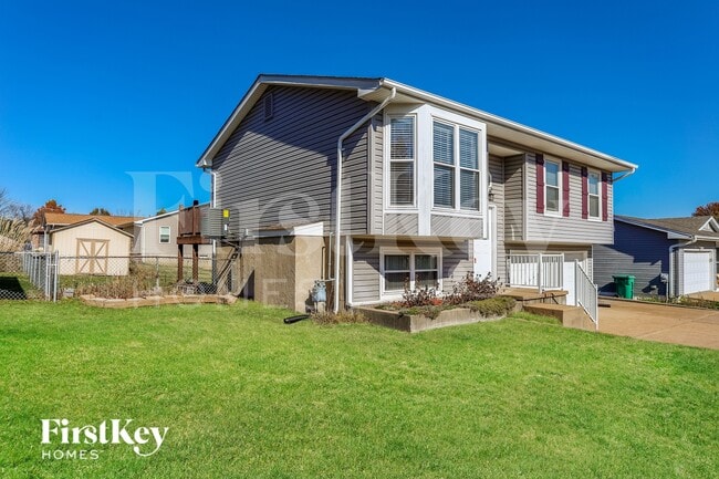 Photo - 3201 Lupine Dr