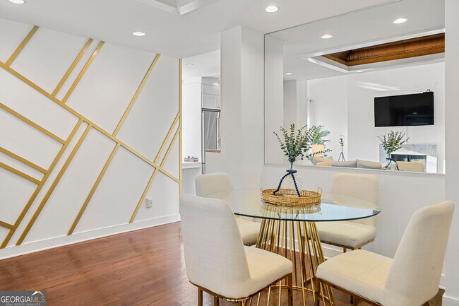 2840 Peachtree Rd Unit 502
