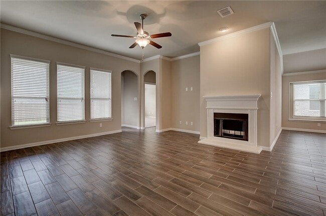 Photo - 312 Chamberlain Dr