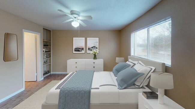 Photo - Creekwood Apartments on 290