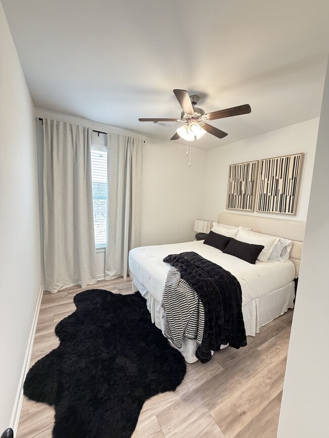 Photo - 452 W Gosling Isle