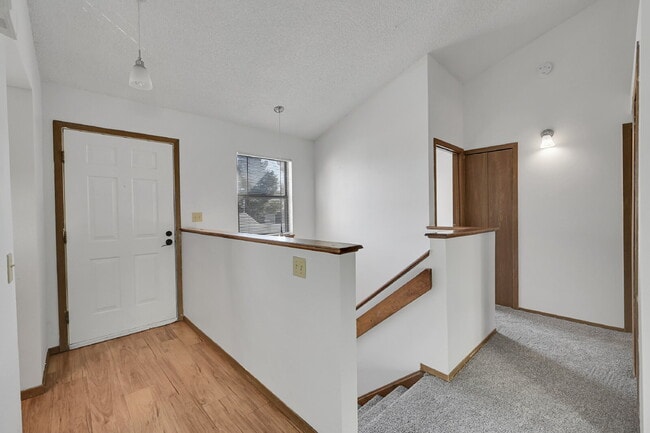 Photo - $2,385.00 - 3 Bedrooms, 2 Bathrooms Townho...