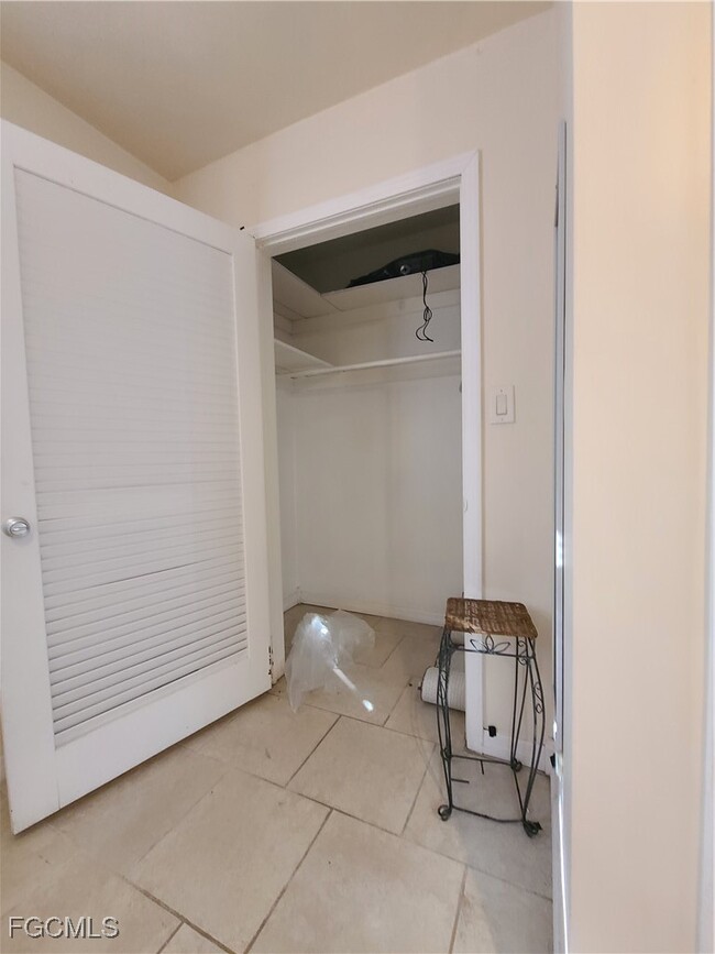 Photo - 12919 First St