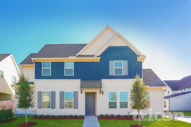 Building Photo - 22735 Terrazzo Dr