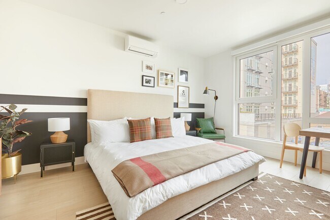 Photo - Solis Apartments
