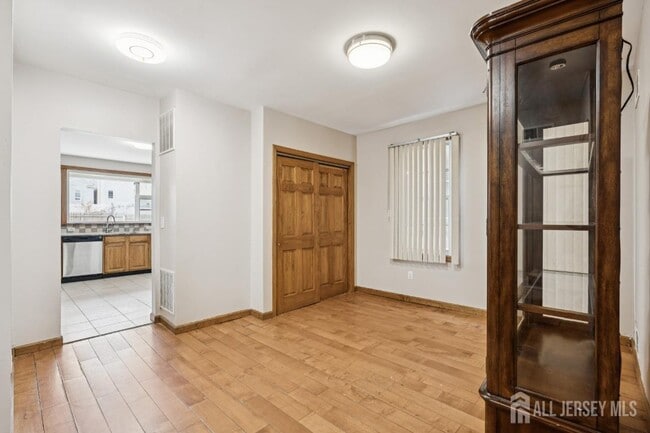 Photo - 399 Park Ave