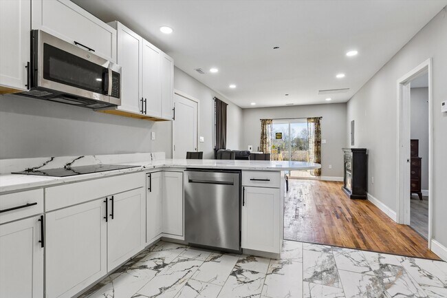 Photo - 1428 24th St