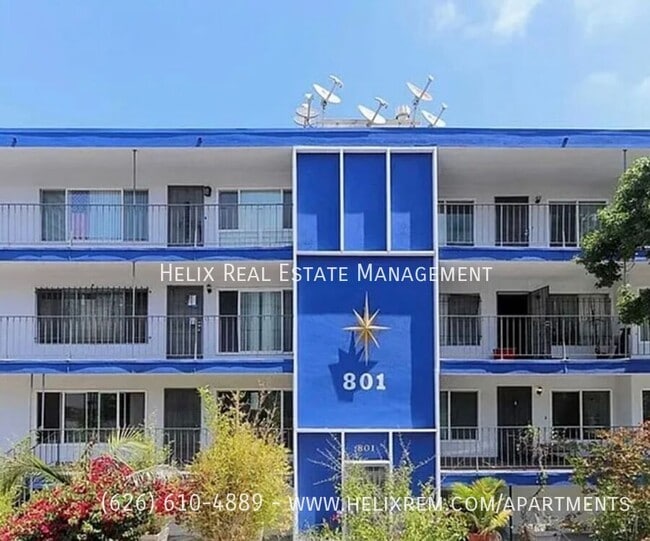 Photo - 801 E 1st St