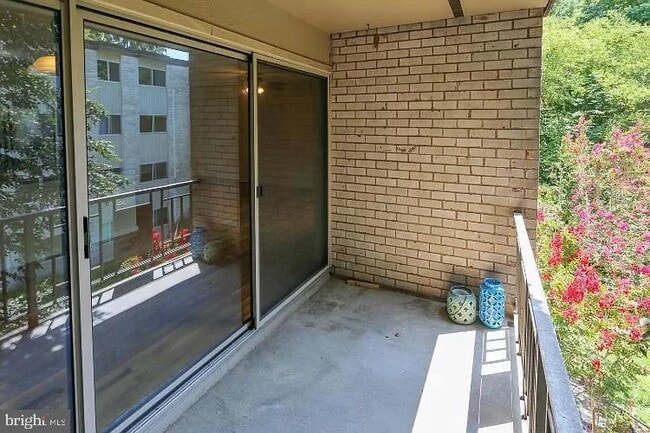 Photo - 12405 Braxfield Ct Unit 509