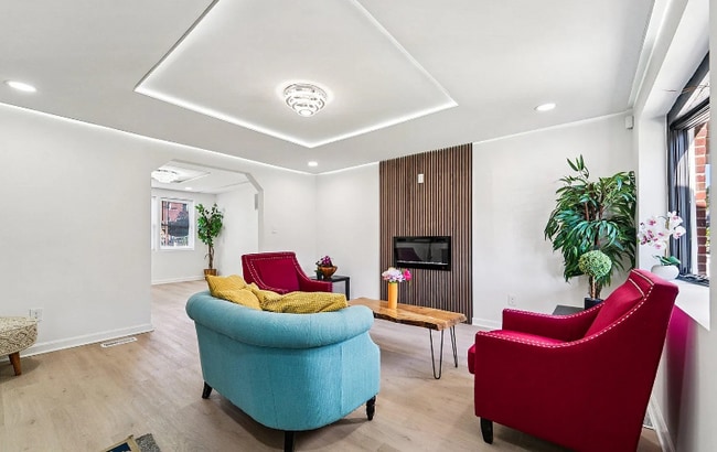 Photo - 917 Reverdy Rd