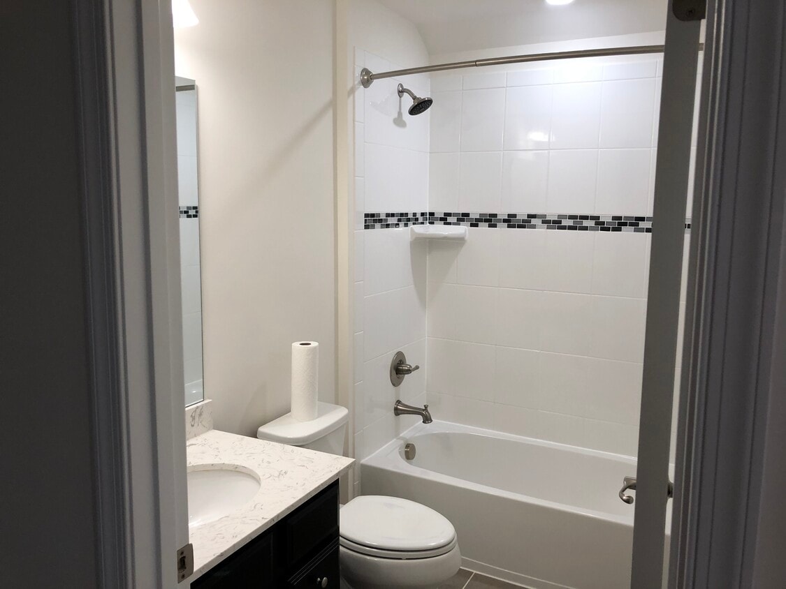 Bathroom - 14820 Saddle Creek Drive (Burtonsville, MD)