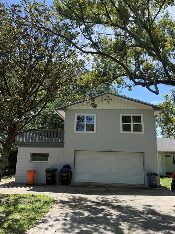 Building Photo - 7478 Lake Marsha Dr