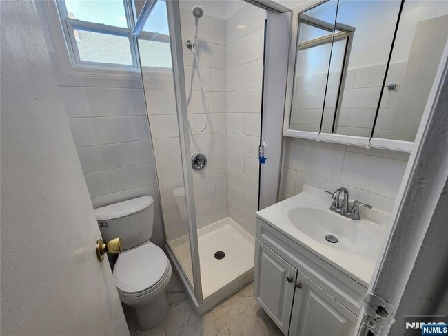 Photo - 432 Kearny Ave