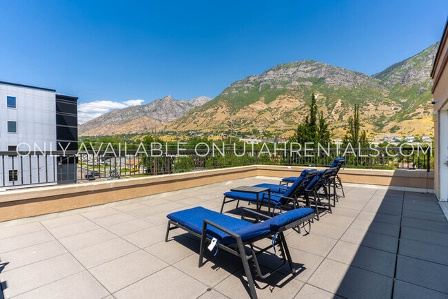Building Photo - 871 E 620 N Rental