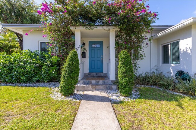 Photo - 5920 SW 46th St Casa