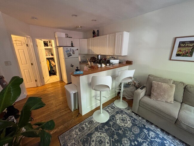 Photo - 16 Irving St Unit 1