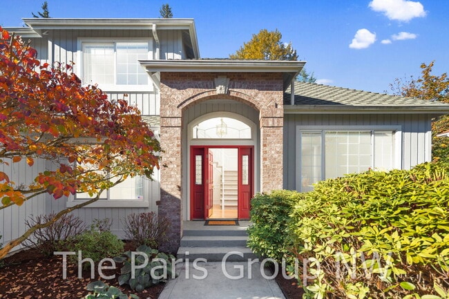 Photo - Extraordinary 3463sf Newcastle Home * Amazing Outdoor Spaces * A/C