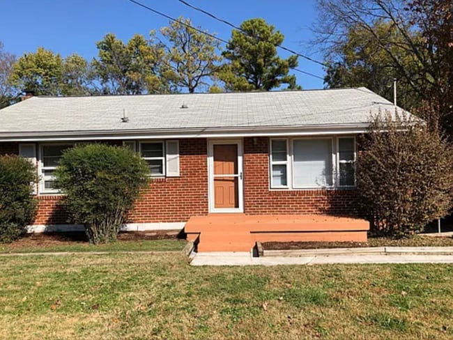 Building Photo - 2726 Wellman Dr Rental
