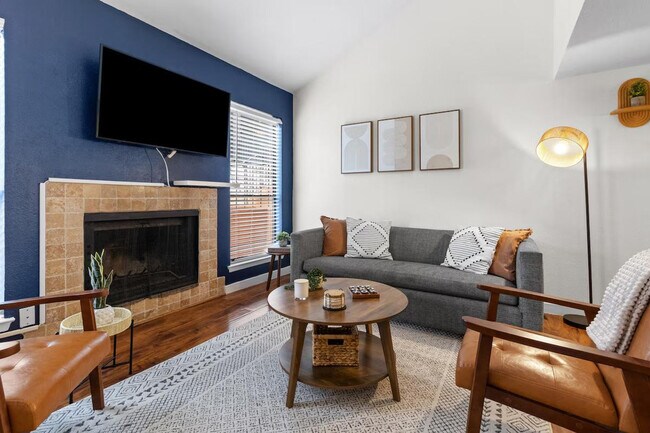 Photo - 708 S 1st St Unit ID1422350P