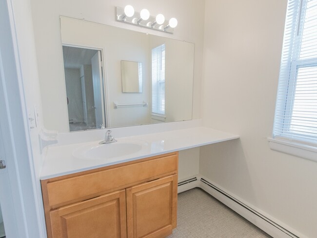 Sample Bathroom - Lake Club Apartments