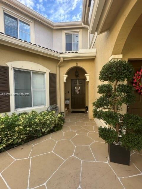 Building Photo - 8822 W Flagler St Unit 8