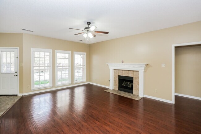 Photo - 9350 Starcross Ave