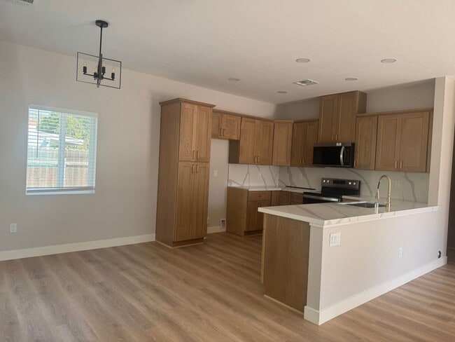 Photo - 4581 Rubidoux Ave