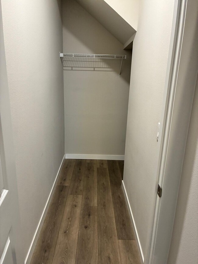 Photo - 19310-19336 36 Ave SE