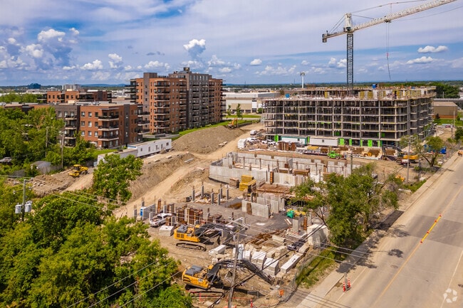 July 2023 - H1 Harmonie - 550 & 560 Delmar