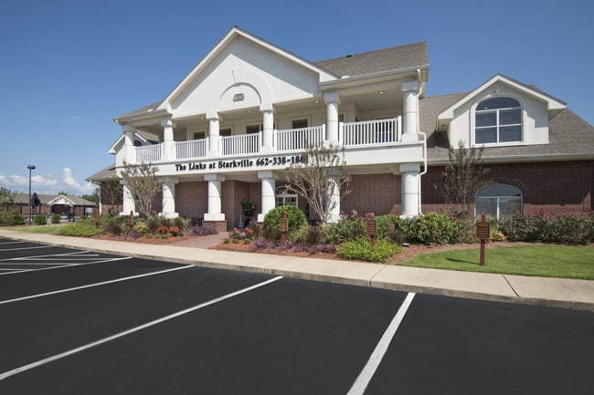 Building Photo - The Links at Starkville Rental