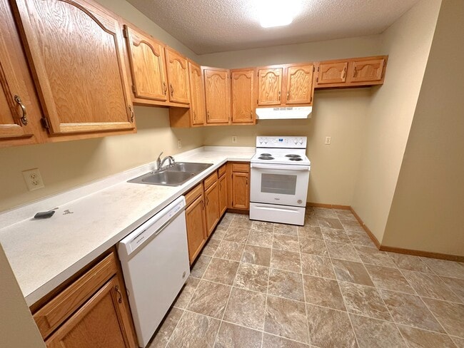 Photo - 831 Highview Dr Unit C