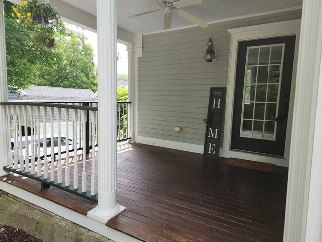 Photo - 190 Southville Rd