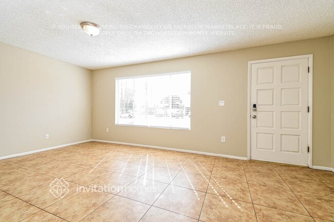 Photo - 514 E Westchester Dr