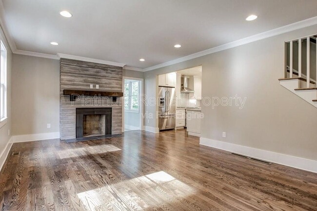 Photo - 1104 Rosedale Rd NE