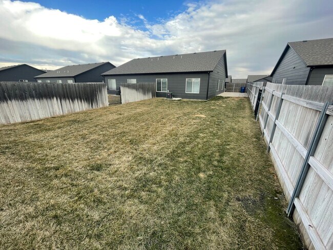 Photo - 13544/46 Haskell Unit 13546 Haskell