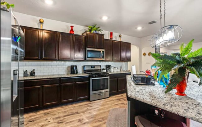 Photo - ZERO APPLICATION FEE FOR THIS STUNNING 4 BR, SINGLE STORY HOME!