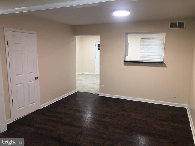 Photo - 13013 Townsend Rd