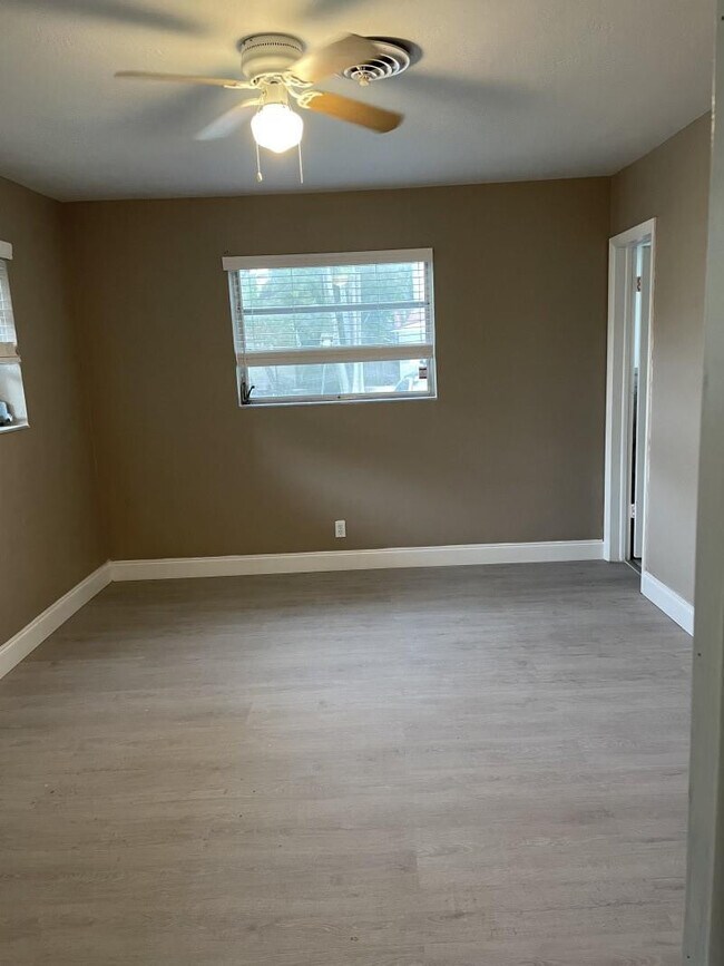 Photo - 1518 Grant St Unit 1