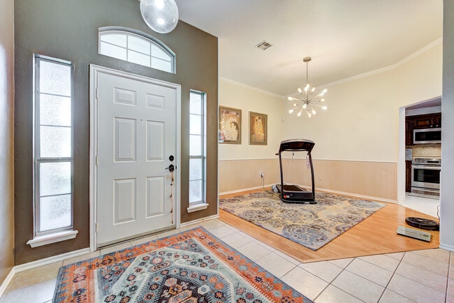 Photo - 2912 Devonshire Dr