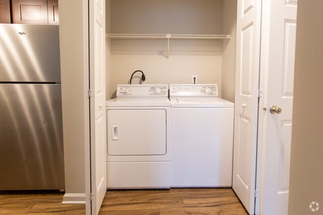 1BR, 1BA - 689
